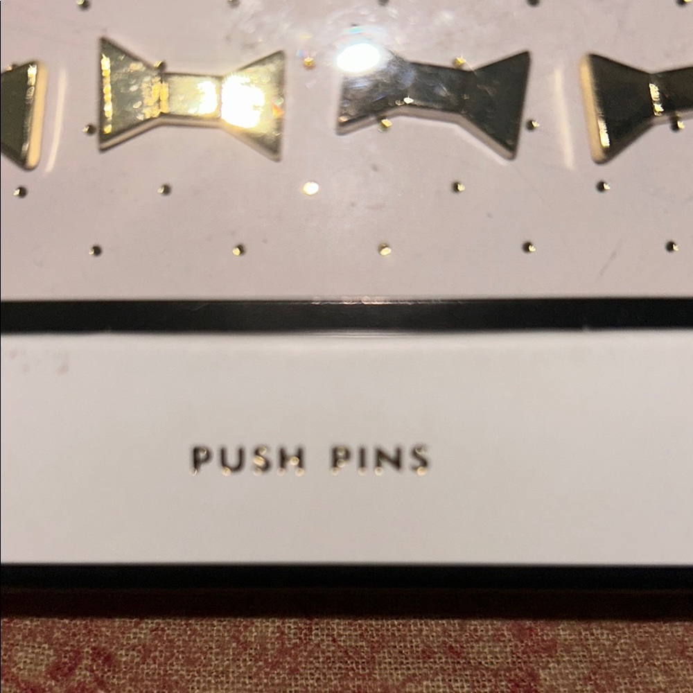 Kate Spade Gold Bow Push pins - Picture 4 of 5